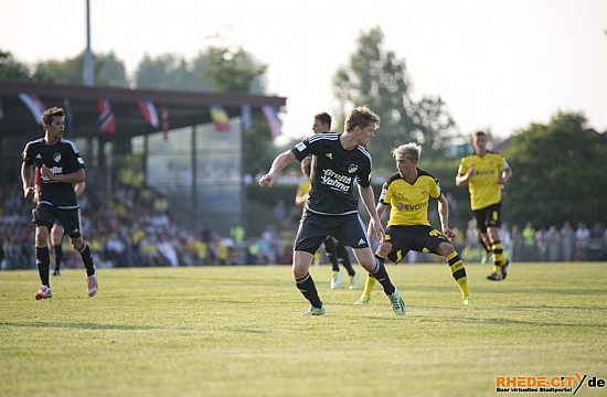 Galerie: VfL Rhede gegen Borussia Dortmund / Bild: _DSC3100.jpg