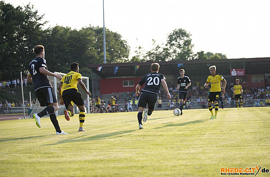 Galerie: VfL Rhede gegen Borussia Dortmund / Bild: _DSC3103.jpg