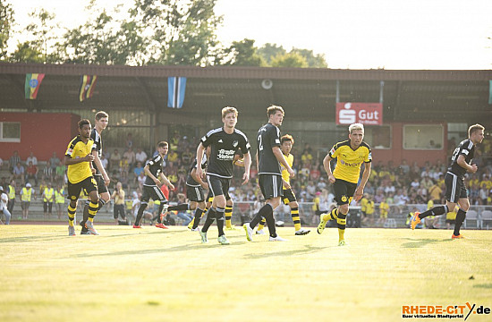 Galerie: VfL Rhede gegen Borussia Dortmund / Bild: _DSC3108.jpg