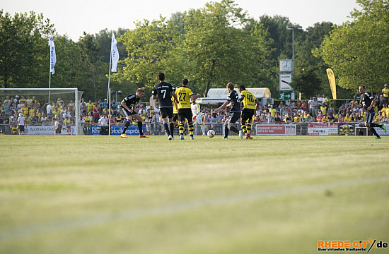 Galerie: VfL Rhede gegen Borussia Dortmund / Bild: _DSC3142.jpg